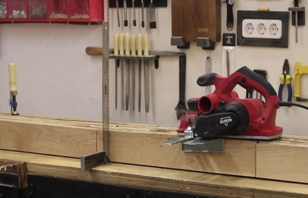 Как сделать удобный столярный верстак своими руками: виды, чертежи, порядок изготовления Как сделать удобный столярный верстак своими руками: виды, чертежи, порядок изготовления