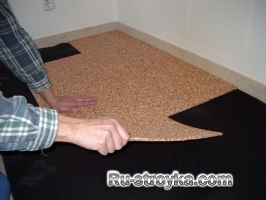 Ремонт лестницы при помощи гибкой мраморной крошки. Ремонт лестницы при помощи гибкой мраморной крошки.