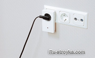 Сочетание керамической плитки с паркетом. Сочетание керамической плитки с паркетом.