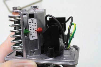 Подключение и регулировка реле давления для насоса: инструктаж по настройке Подключение и регулировка реле давления для насоса: инструктаж по настройке