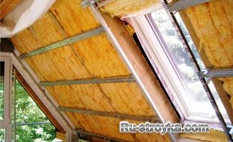 Экономия энергии: Изолировать дом. Экономия энергии: Изолировать дом.