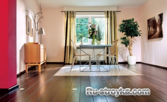 Сочетание керамической плитки с паркетом. Сочетание керамической плитки с паркетом.