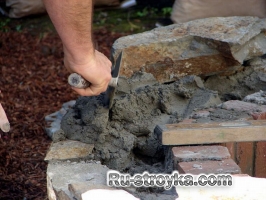 Яма для гриля и шашлыка. Яма для гриля и шашлыка.