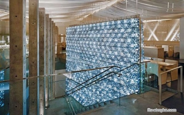 Строительство из пластиковых бутылок. Строительство из пластиковых бутылок.