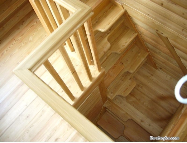 Лестница. Ступеньки под коленку Лестница. Ступеньки под коленку