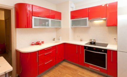 Можно ли вешать шкафы на вентиляционный короб: юридические нюансы и последствия для нарушителя Можно ли вешать шкафы на вентиляционный короб: юридические нюансы и последствия для нарушителя