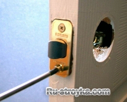 Как заменить дверную ручку. Как заменить дверную ручку.