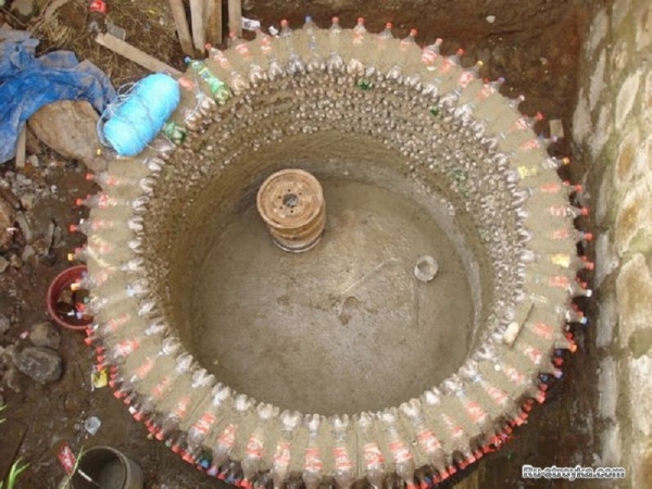 Строительство из пластиковых бутылок. Строительство из пластиковых бутылок.