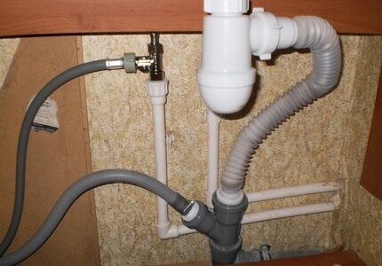 Как собрать слив для раковины: инструктаж по установке слива с переливом Как собрать слив для раковины: инструктаж по установке слива с переливом