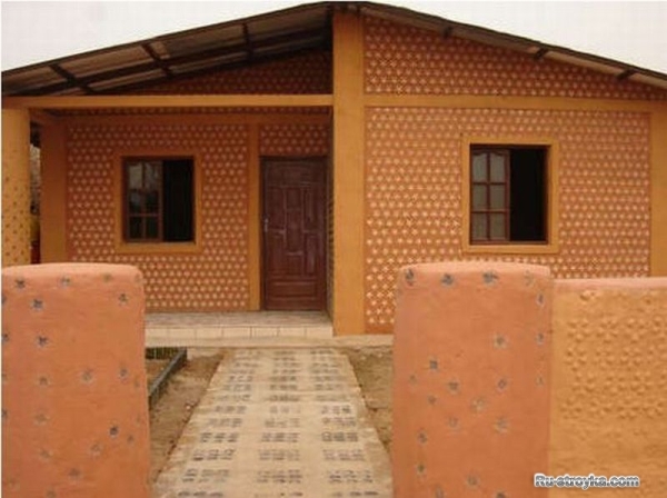 Строительство из пластиковых бутылок. Строительство из пластиковых бутылок.