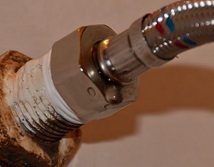 Как провести ремонт унитаза своими руками: разбор распространенных поломок Как провести ремонт унитаза своими руками: разбор распространенных поломок