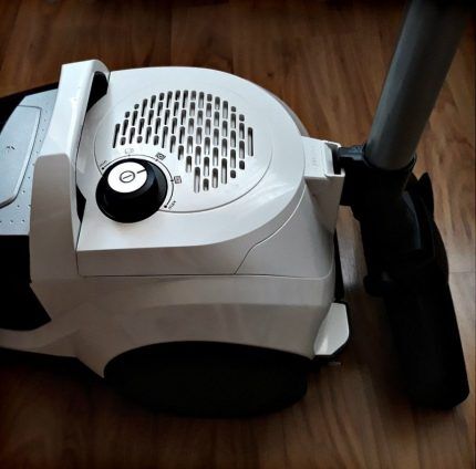 Обзор пылесоса Bosch GS-10: на страже порядка – компактные циклонники Обзор пылесоса Bosch GS-10: на страже порядка – компактные циклонники