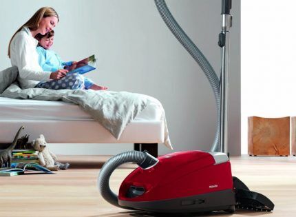 Пылесосы Miele: десятка лучших моделей, отзывы пользователей + рекомендации покупателям Пылесосы Miele: десятка лучших моделей, отзывы пользователей + рекомендации покупателям