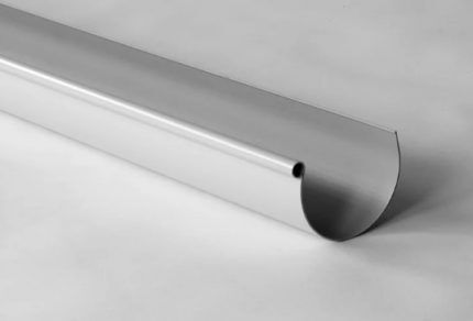 Водосливные системы для кровли: существующие виды систем и их устройство + расчет и этапы установки