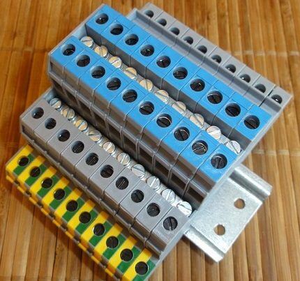 Клеммы для соединения проводов: какие клеммники лучше и как с ними работать Клеммы для соединения проводов: какие клеммники лучше и как с ними работать