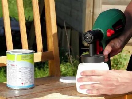 Как убрать плесень с деревянных поверхностей: обзор самых эффективных методов