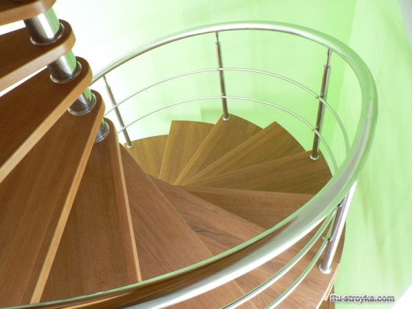 Лестницы на обсадной трубе