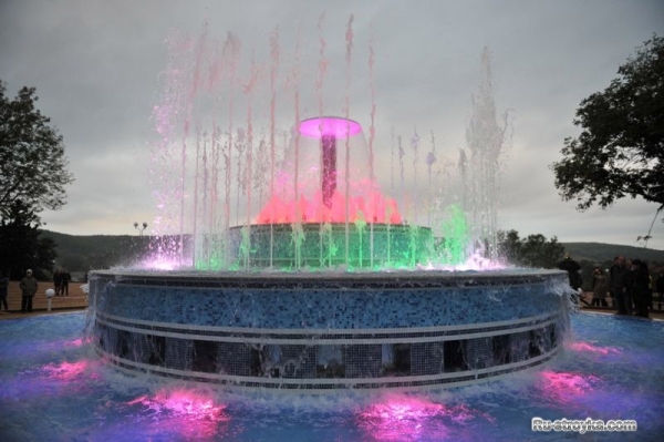 Городские и парковые фонтаны Городские и парковые фонтаны