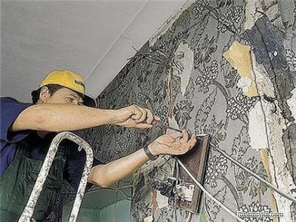 Замена и монтаж электропроводки в квартире Замена и монтаж электропроводки в квартире