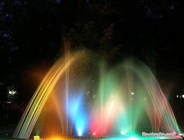 Цветомузыкальные фонтаны Цветомузыкальные фонтаны