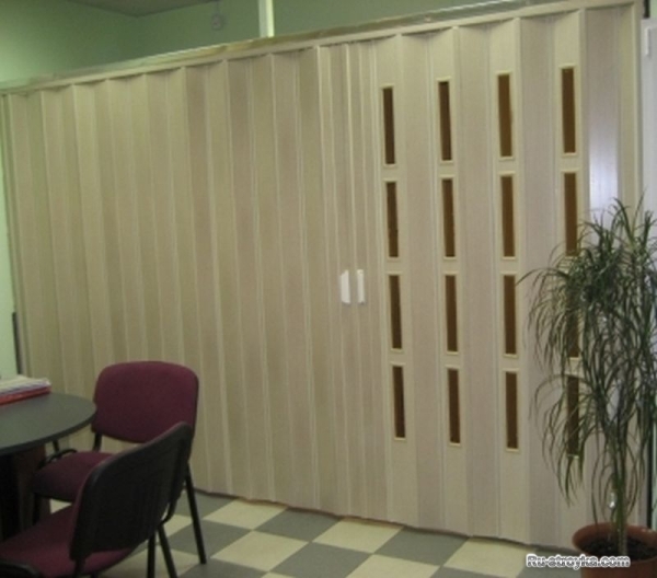 ГАРМОНЧАТЫЕ ПЕРЕГОРОДКИ И ДВЕРИ