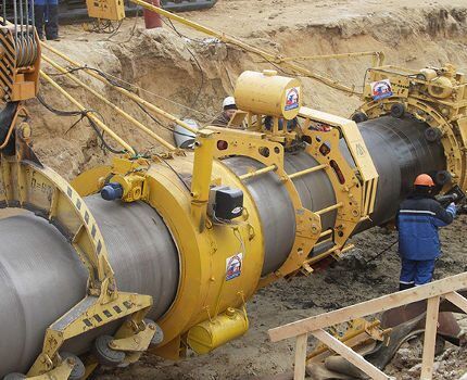 Давление в газопроводе: технические нормы + особенности распределения на линии по давлению газа Давление в газопроводе: технические нормы + особенности распределения на линии по давлению газа