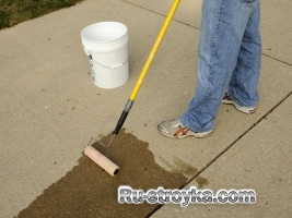 Как защитить бетон от красок и масел.