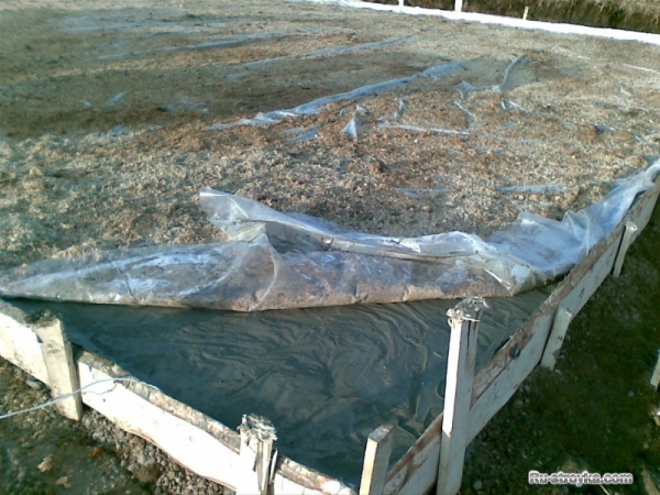 Заливка бетона в холодное время года Заливка бетона в холодное время года