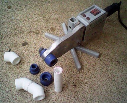 Как выбрать утюг для сварки полипропиленовых труб и как им правильно пользоваться Как выбрать утюг для сварки полипропиленовых труб и как им правильно пользоваться